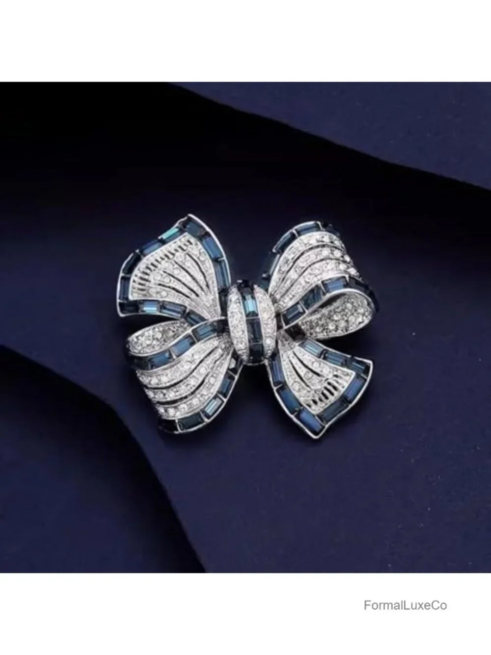 Rhinestone Bow Brooch Pin for Women Sparkly Crystal Ribbon Brooch Clothing